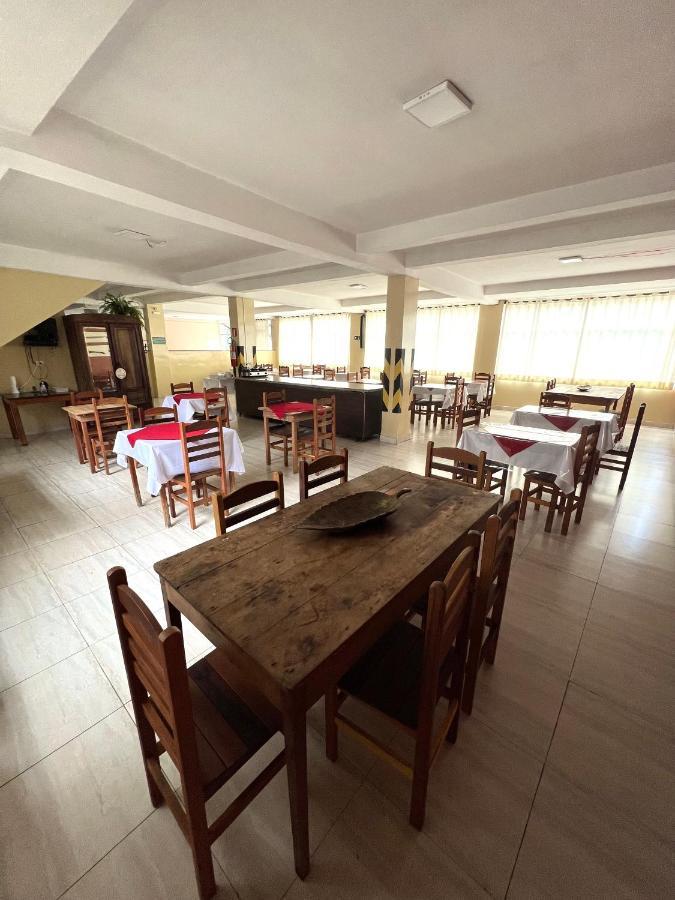 Hotel Thermas Da Mantiqueira - Pocos De Caldas - De Frente Para A Praca Central E Relogio Floral Luaran gambar