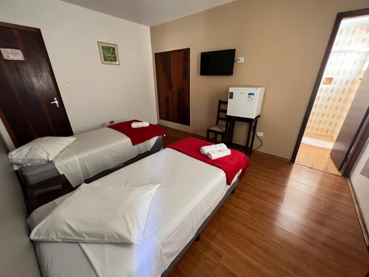 Hotel Thermas Da Mantiqueira - Pocos De Caldas - De Frente Para A Praca Central E Relogio Floral Luaran gambar